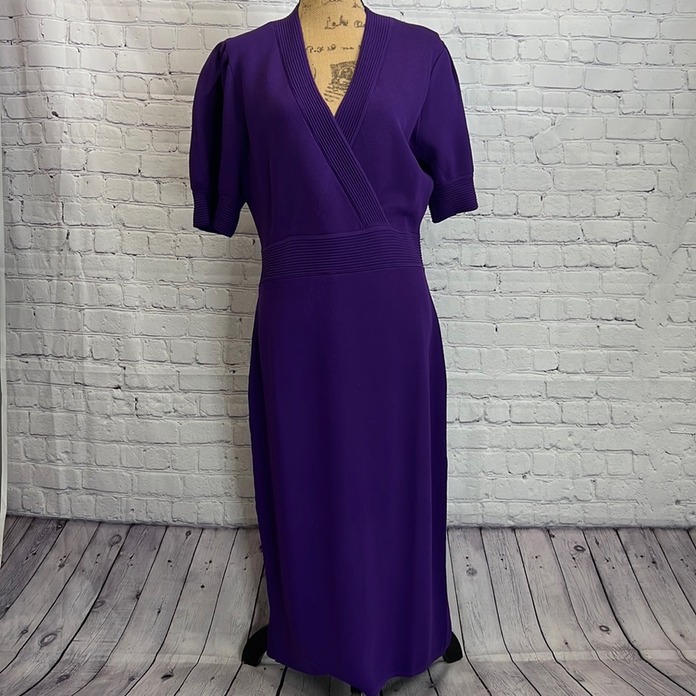 - Puff sleeve sweater dress